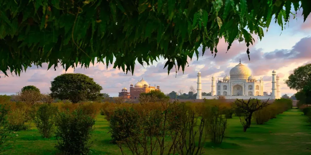 20 Best Places to Visit in Agra in 2025 4 dl.beatsnoop.com final yA9dnjz35E