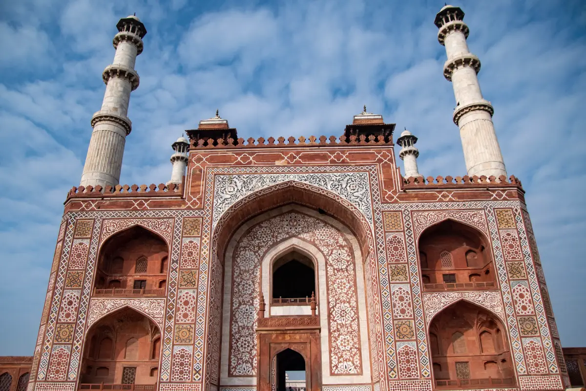10 must-visit places for foreigners to visit in Agra 4 Sikandra Akbar Tomb