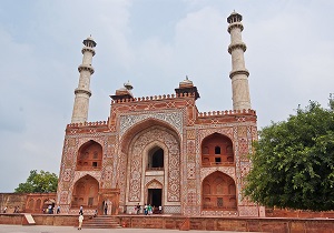 From Kocchi : Same Day Taj Mahal and Agra Fort Tour